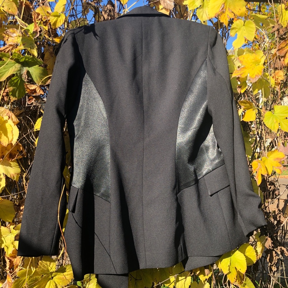 Suit jacket